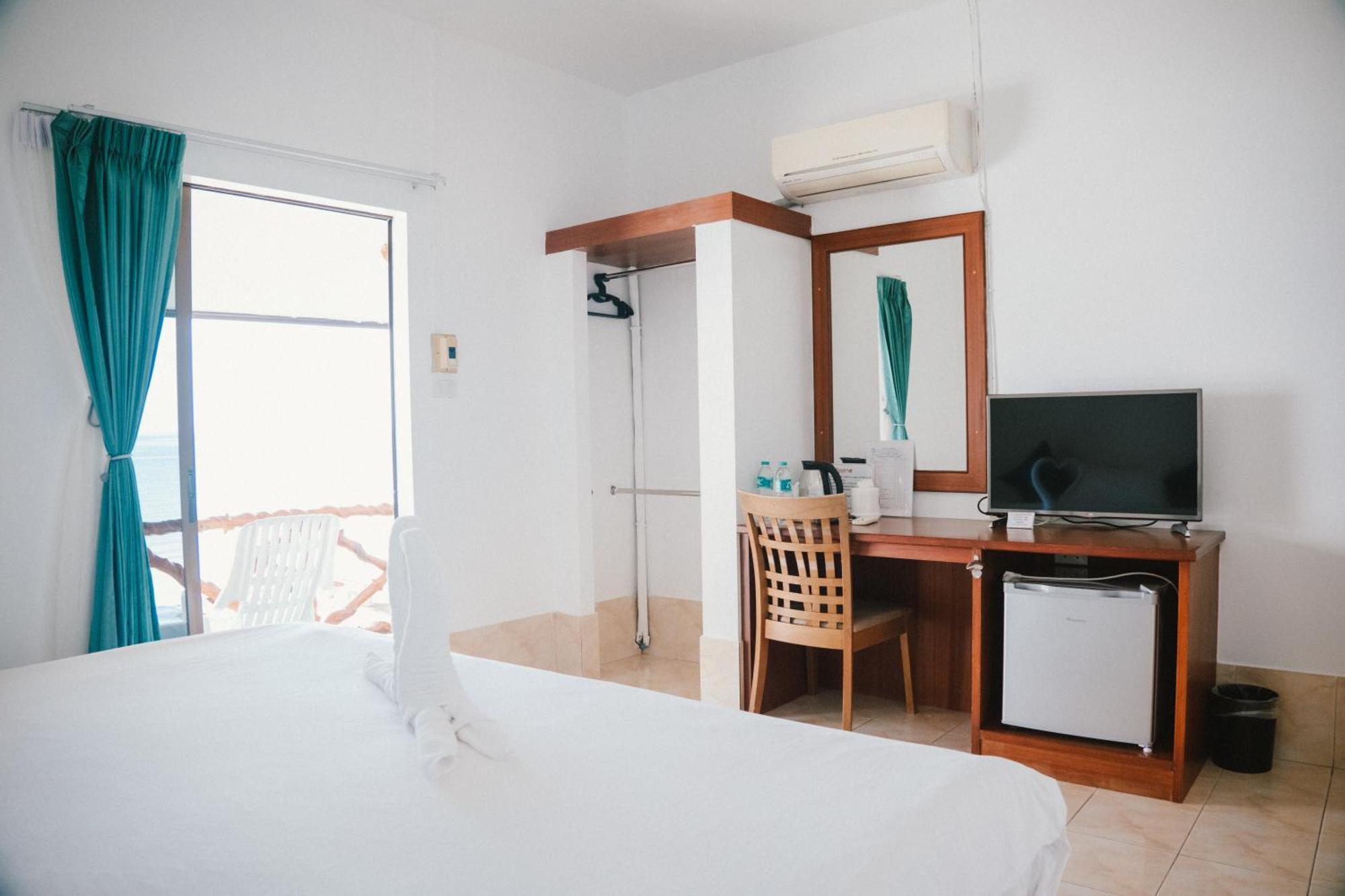 Mam Kaibae Hotel Ко Чанг Экстерьер фото